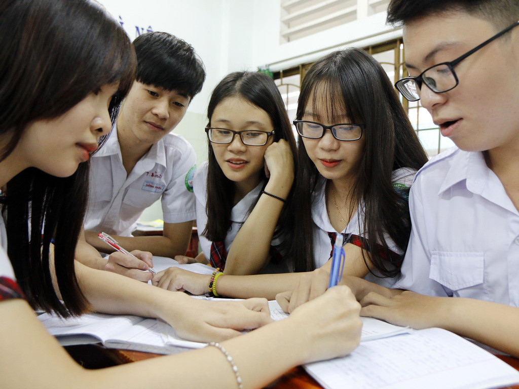 Chương trình Luyện thi vào lớp 10